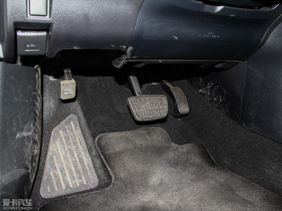 2014׿_˹CT 200h IȰ ɫ