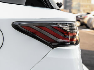 2014200h F-SPORT pɫ ^