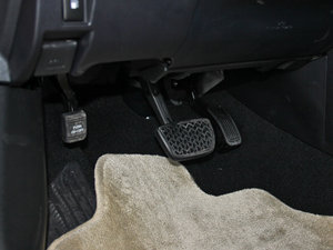 2014200h Ӣ ɫ п؅^(q)