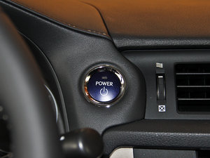 2014200h Ӣ ɫ п؅^(q)