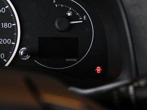 2014200h Ӣ ɫ п؅^(q)