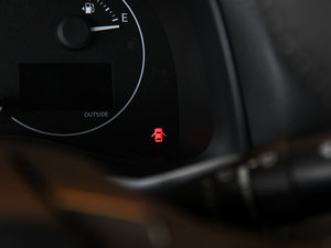 2014200h Ӣ ɫ п؅^(q)