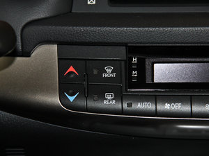 2014200h Ӣ ɫ п؅^(q)