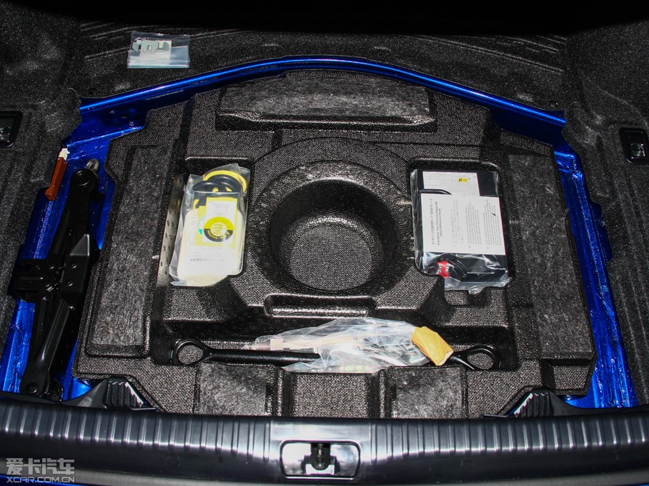 2015׿_˹RC F 5.0L S