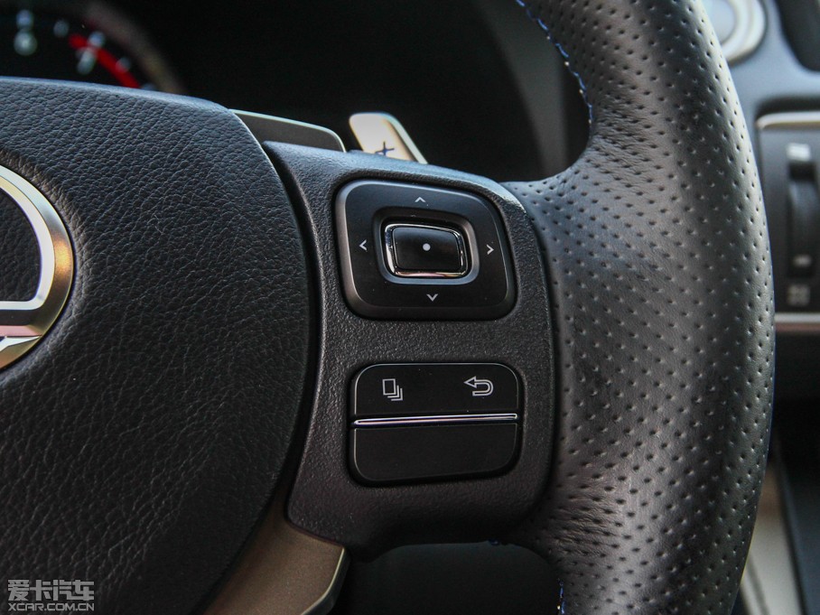 2015׿_˹RC F 5.0L S