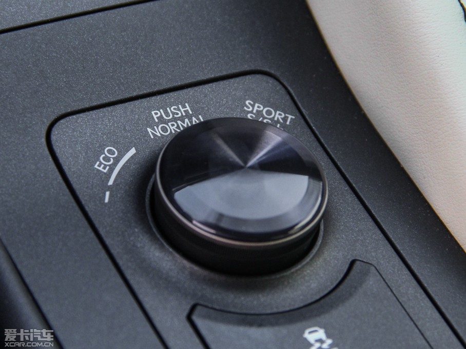 2015׿_˹RC F 5.0L S