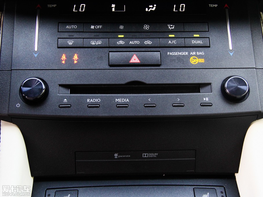 2015���׿��_˹RC F 5.0L �S���