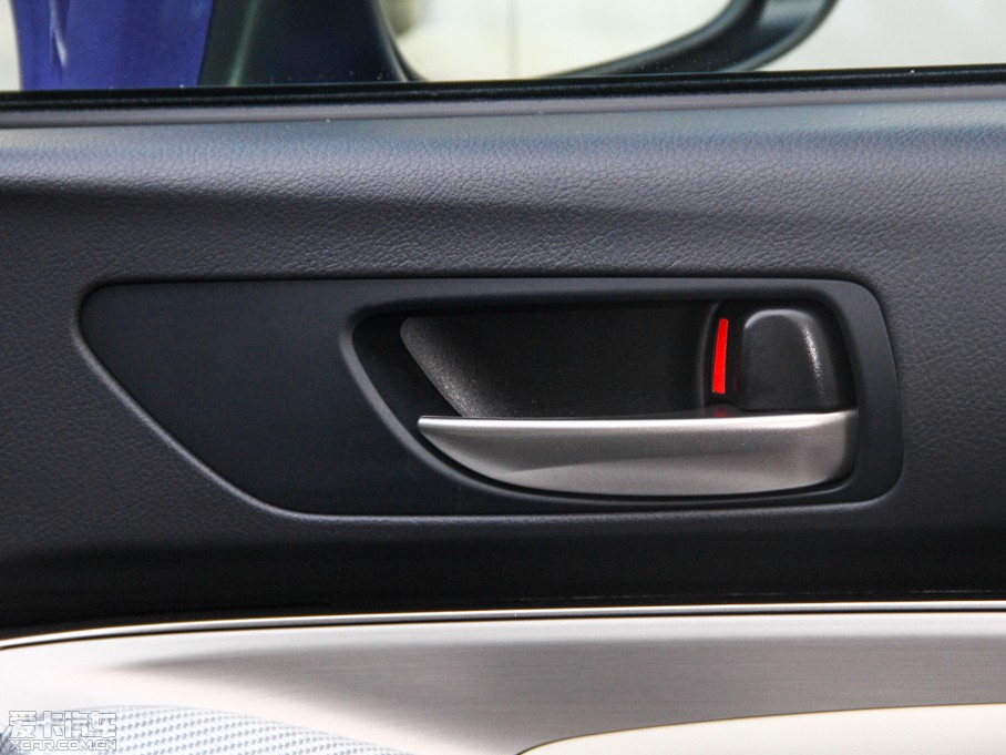 2015׿_˹RC F 5.0L S