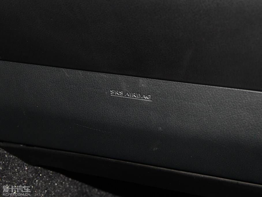 2015���׿��_˹RC F 5.0L �S���