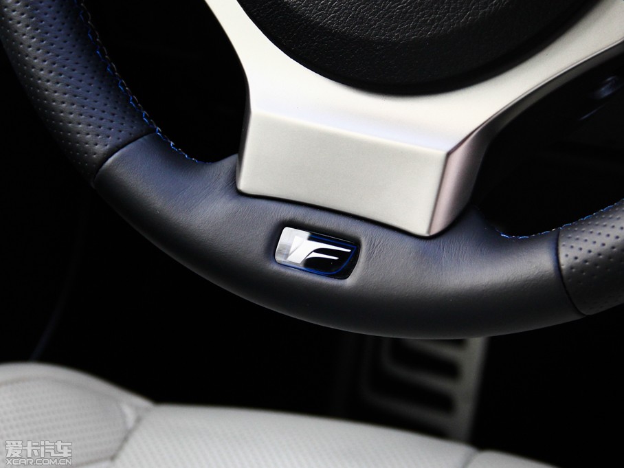 2015׿_˹RC F 5.0L S