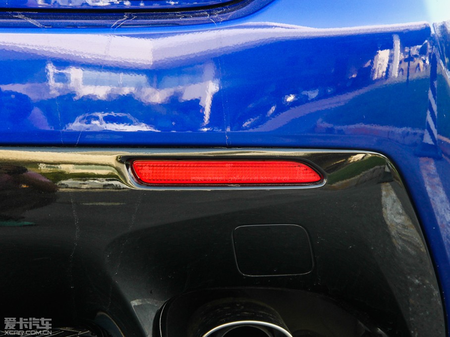 2015���׿��_˹RC F 5.0L �S���