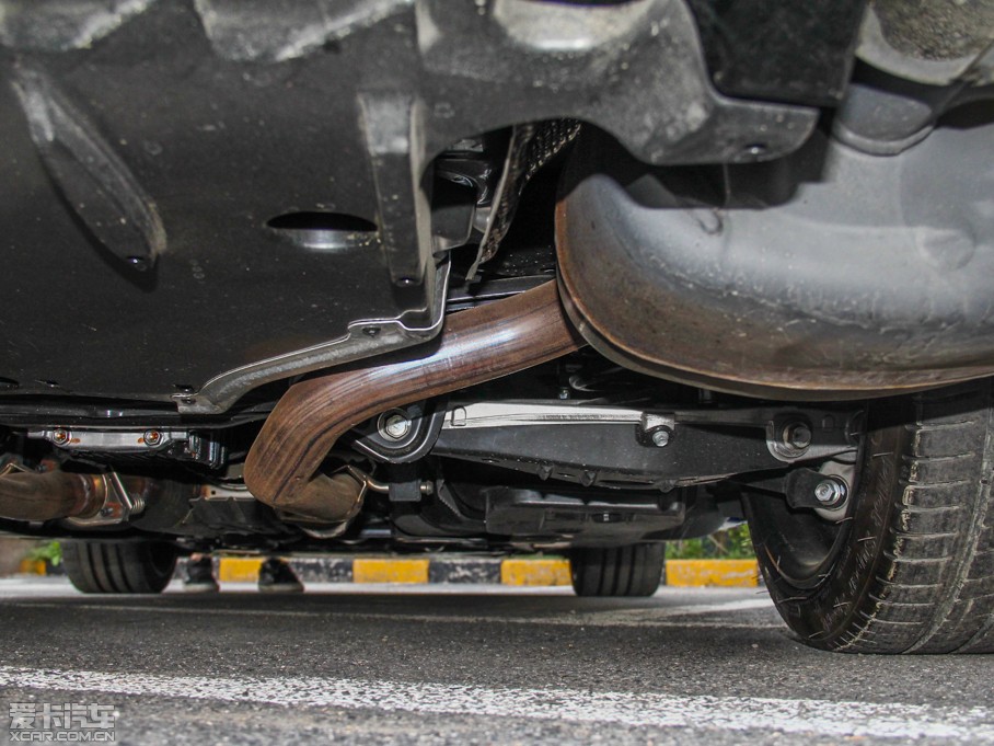 2015���׿��_˹RC F 5.0L �S���