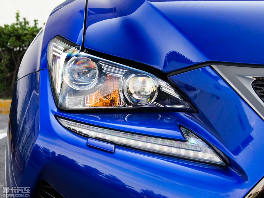 2015���׿��_˹RC F 5.0L �S���