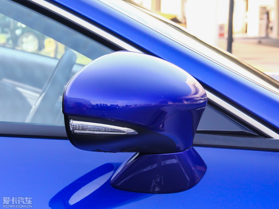 2015���׿��_˹RC F 5.0L �S���