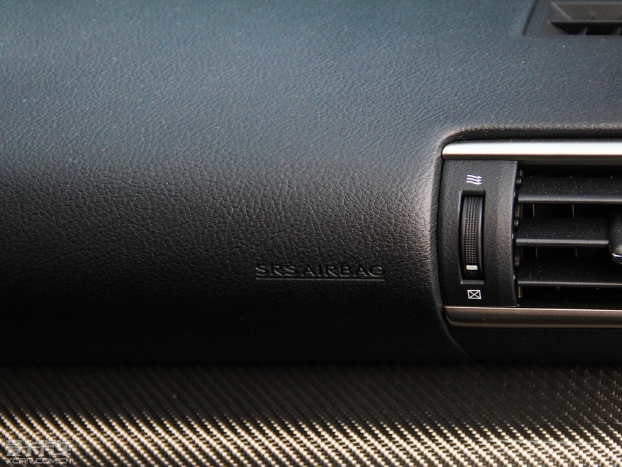 2015���׿��_˹RC F 5.0L �p���