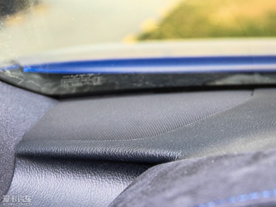 2015���׿��_˹RC F 5.0L �p���