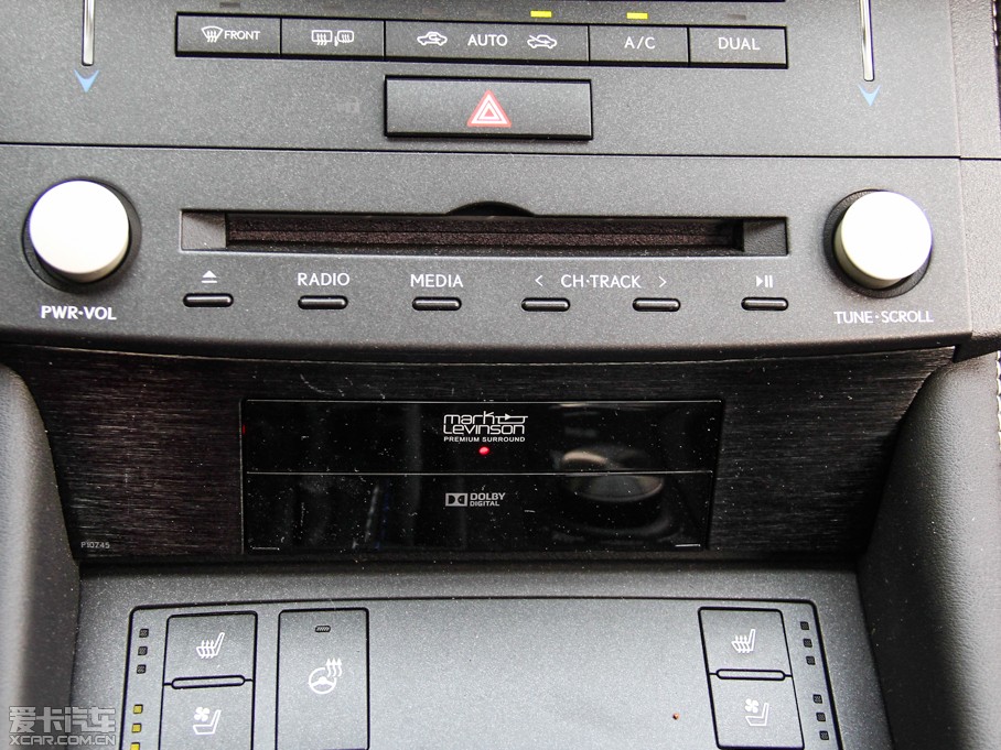 2015׿_˹RC F 5.0L p