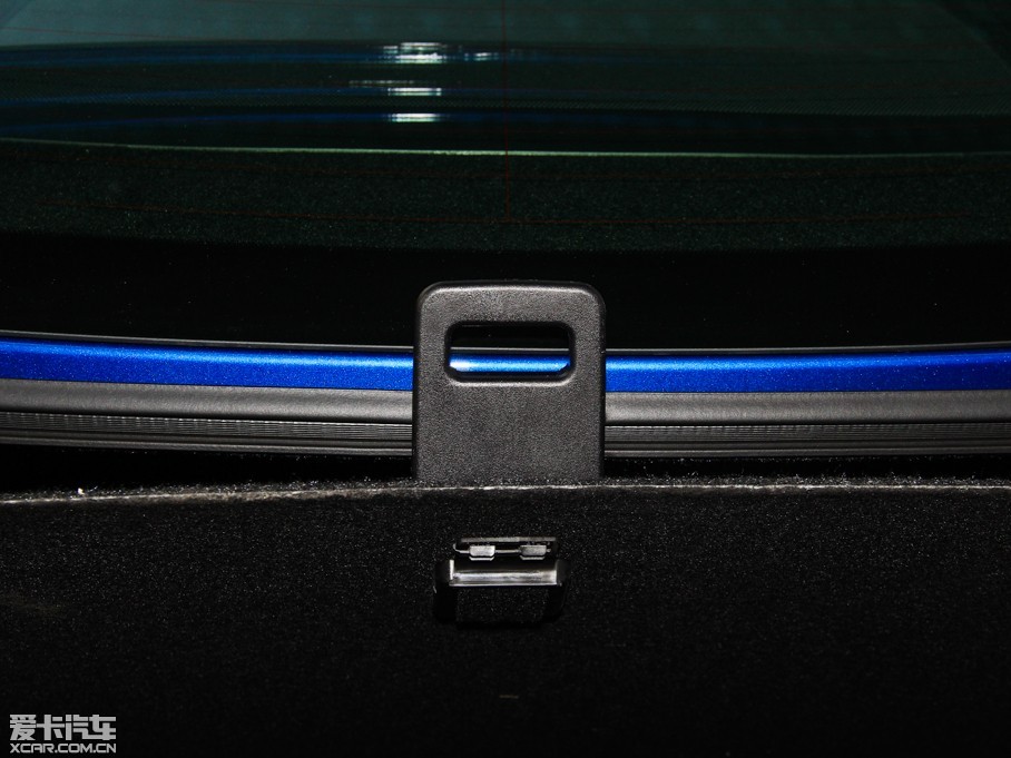 2015���׿��_˹RC F 5.0L �p���