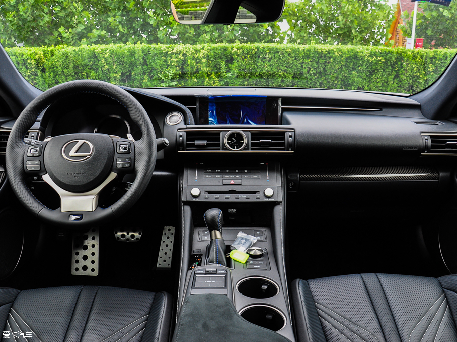 2015׿_˹RC F 5.0L ̼wS