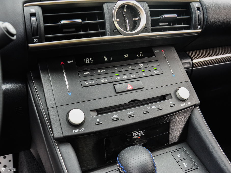 2015׿_˹RC F 5.0L ̼wS