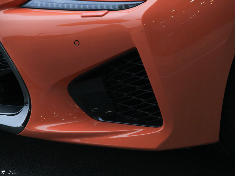 2015׿_˹RC F 5.0L ̼wS