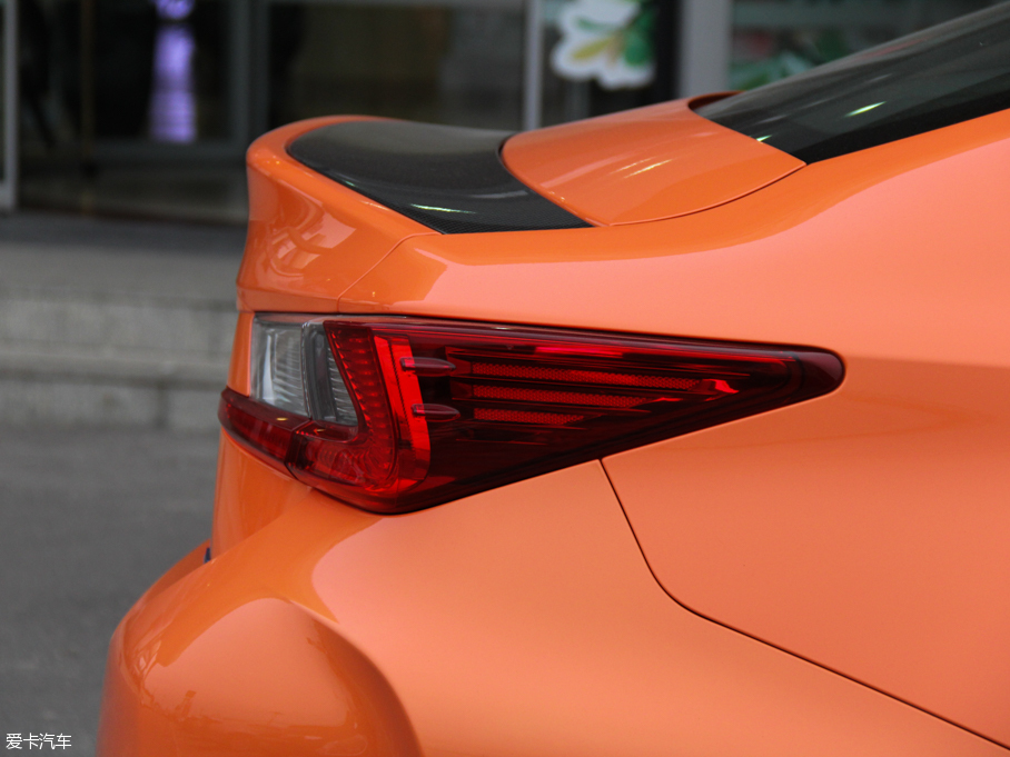 2015׿_˹RC F 5.0L ̼wS