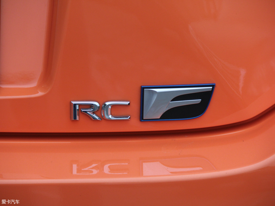 2015׿_˹RC F 5.0L ̼wS