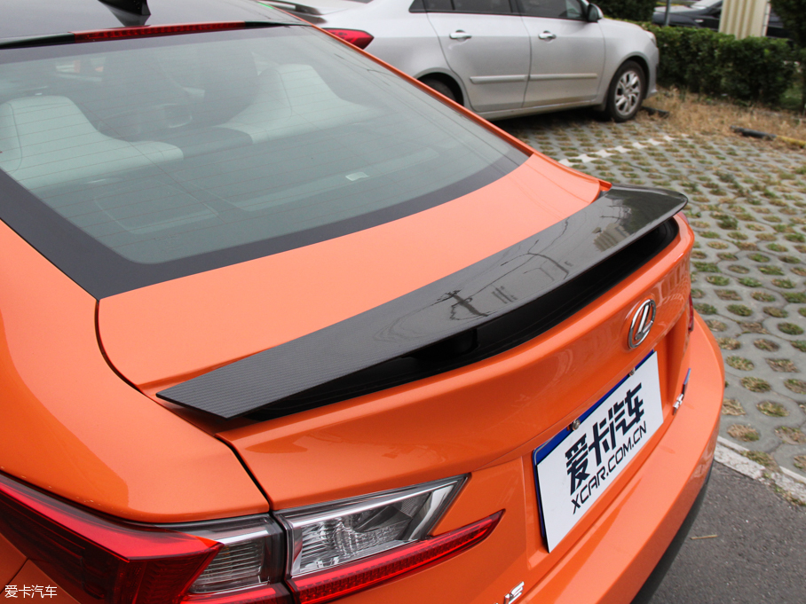 2015׿_˹RC F 5.0L ̼wS