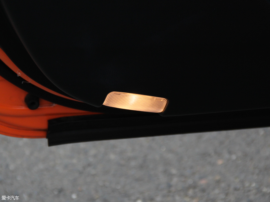 2015׿_˹RC F 5.0L ̼wS