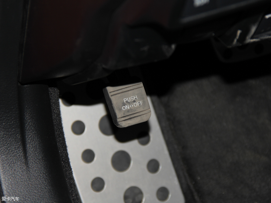 2015׿_˹RC F 5.0L ̼wS