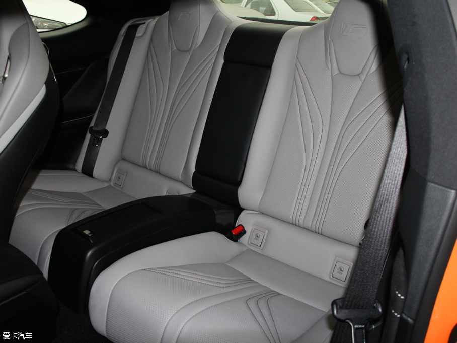 2015׿_˹RC F 5.0L ̼wS