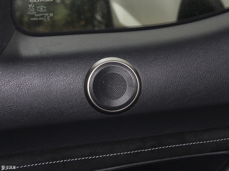 2015׿_˹RC F 5.0L ̼wS