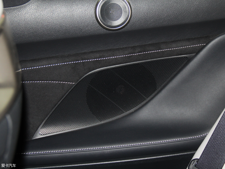 2015׿_˹RC F 5.0L ̼wS