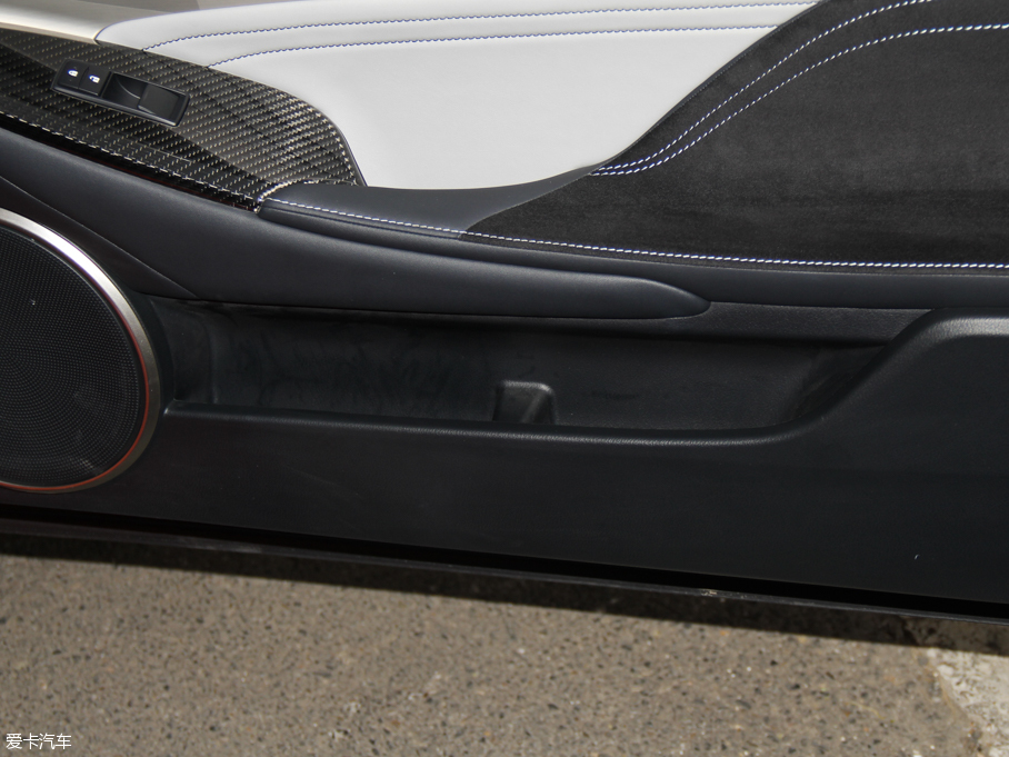 2015׿_˹RC F 5.0L ̼wS