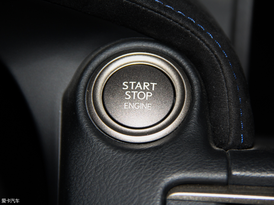 2015׿_˹RC F 5.0L ̼wS