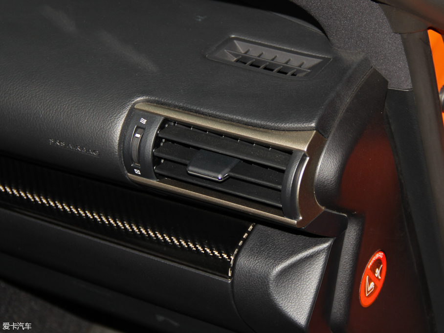 2015׿_˹RC F 5.0L ̼wS