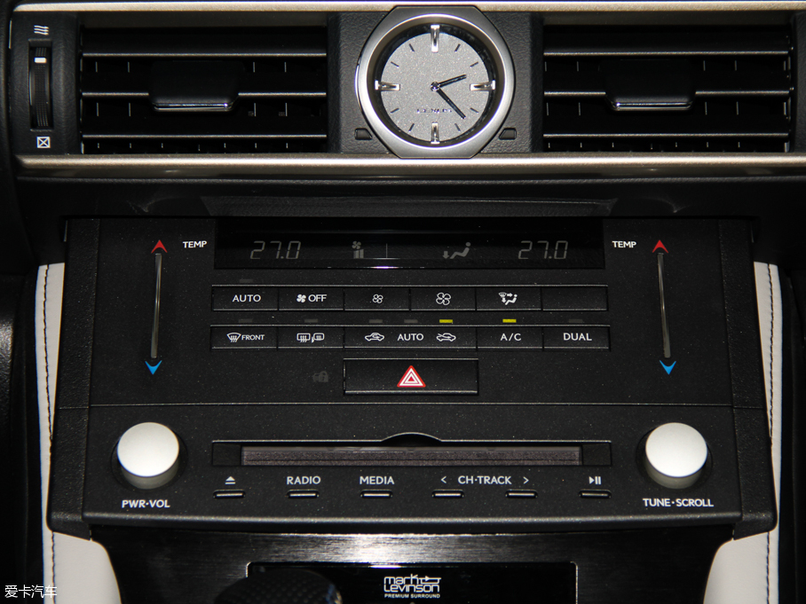 2015׿_˹RC F 5.0L ̼wS