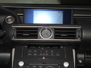 2015款5.0L 碳纤维版 空调出风口