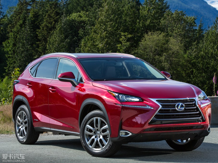 2015׿_˹NX 300h hа ǰ