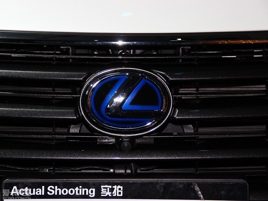 2015׿_˹NX 300h hа ǰ(q)