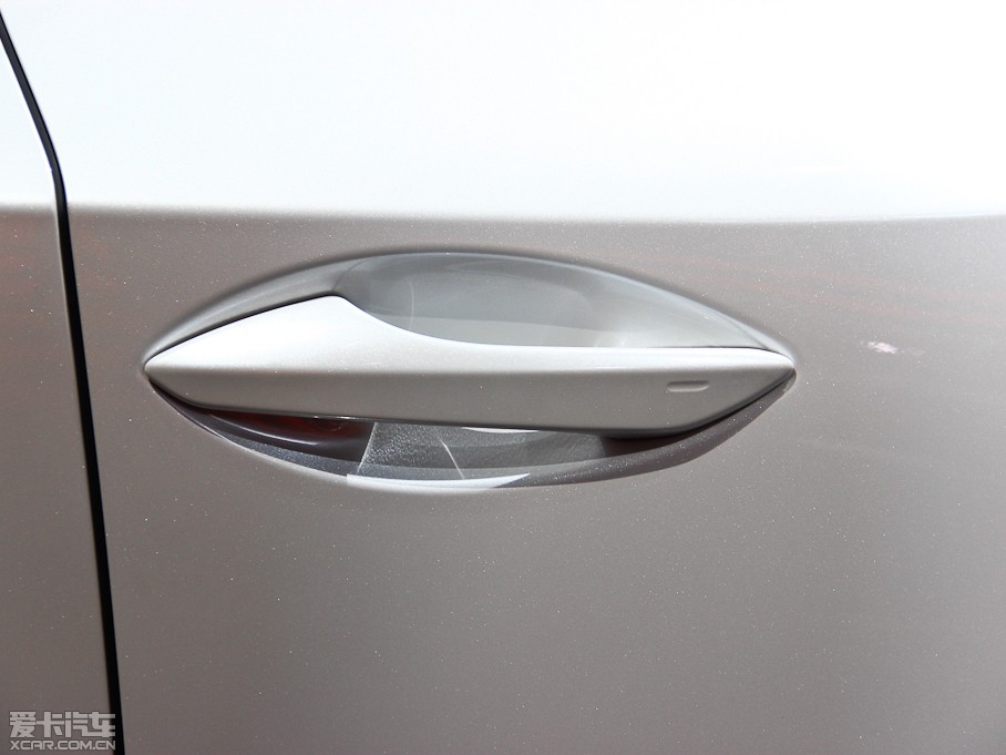 2015׿_˹NX 300h hа ǰ(q)