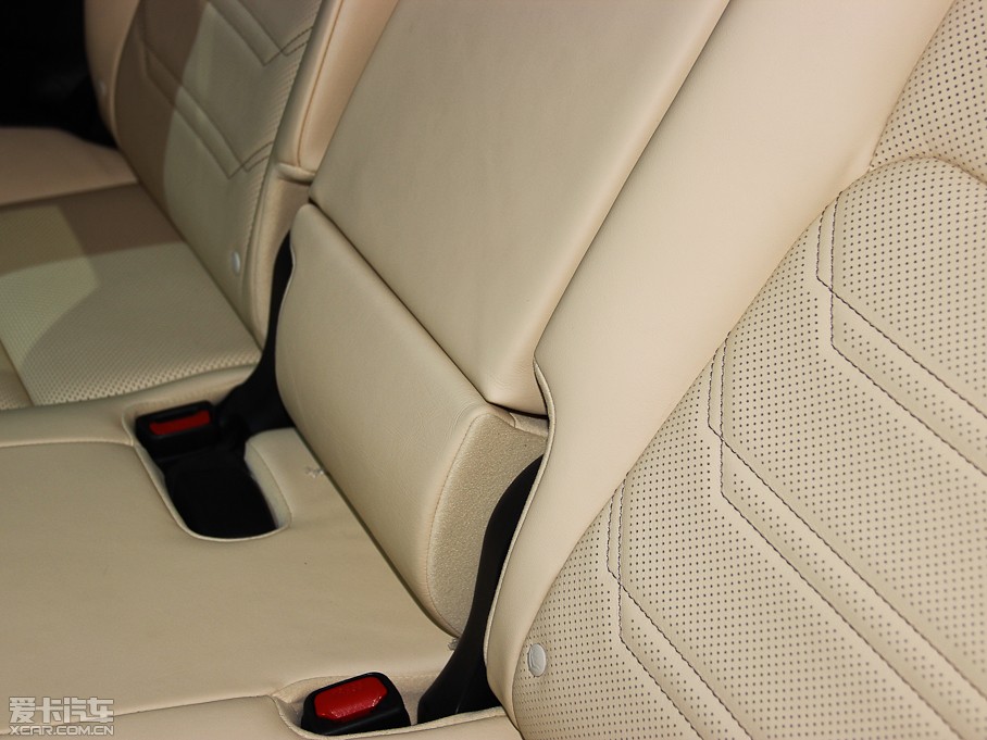 2015׿_˹NX 300h hа ǰ(q)