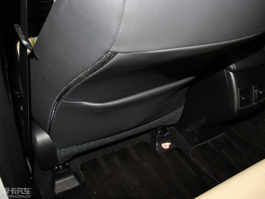 2015׿_˹NX 300h hа ǰ