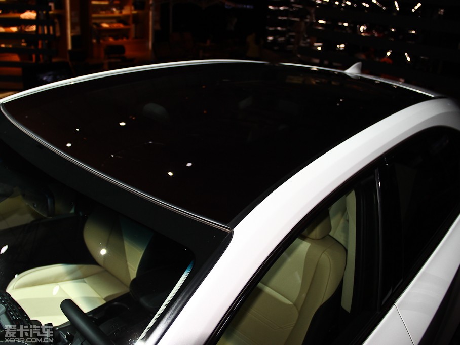 2015׿_˹NX 300h hа ǰ(q)