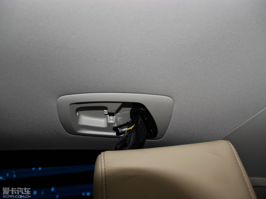 2015׿_˹NX 300h hа ǰ