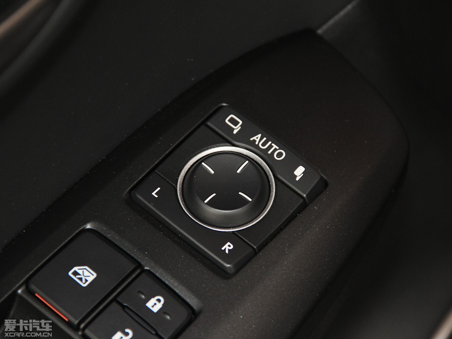 2015׿_˹NX 200 hа ǰ