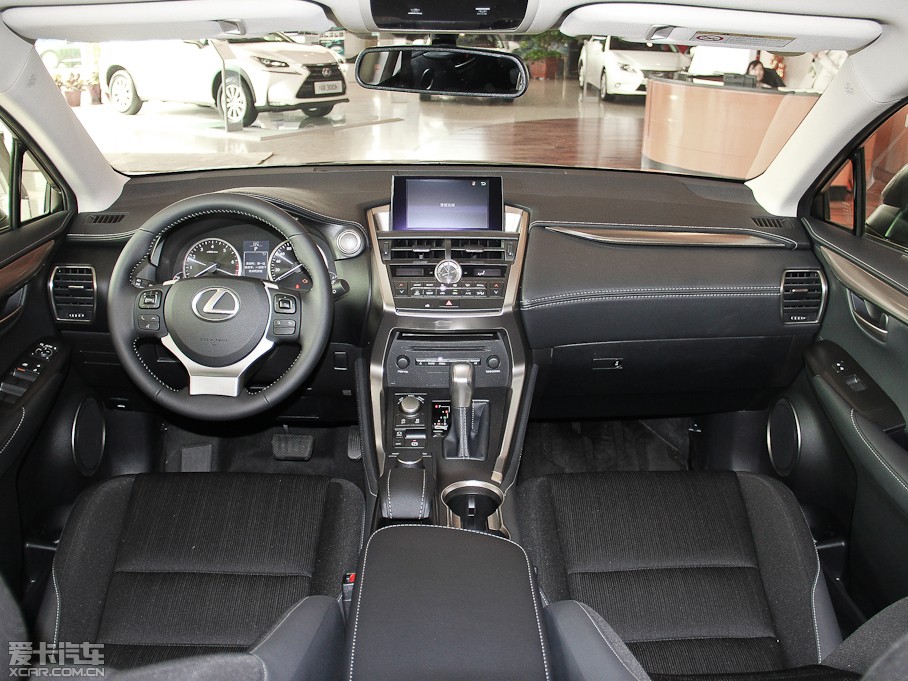 2015׿_˹NX 200 hа ǰ