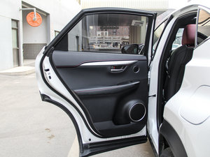 2015200t F SPORT ȫ(q) ܇T