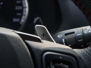 2015200t F SPORT ȫ п؅^