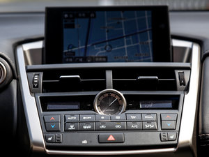 2015200 hа ȫ(q) {(dio)L(fng)